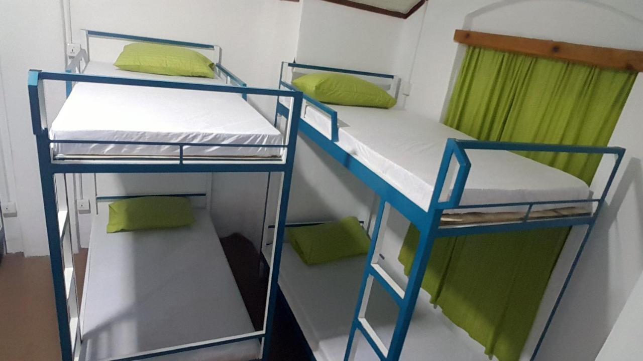 Leisure Nest Hostel Нувара-Элия Экстерьер фото